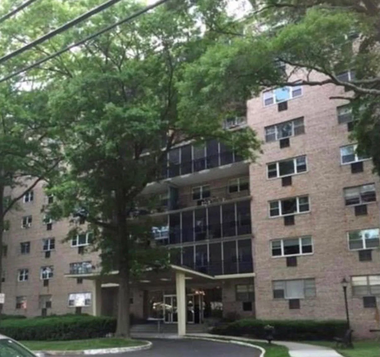 2 bed, 2.0 bath, 1363 sqft, $2,400 — Photo 1