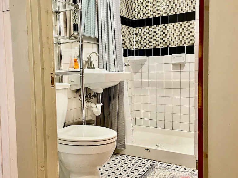 Fully Tiled Bathroom