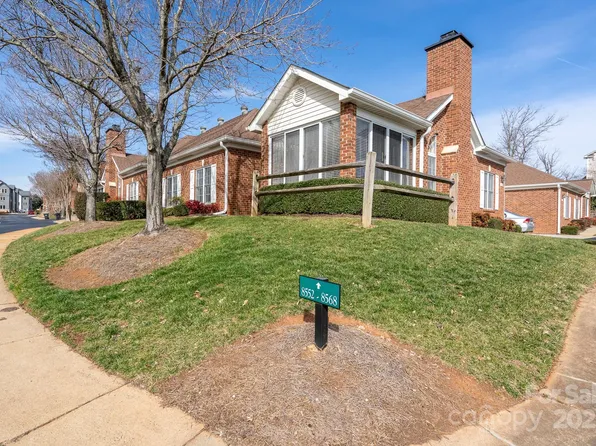 8568 Windsor Ridge Dr, Charlotte, NC 28277