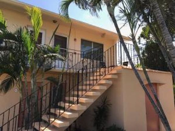 4th image of 301 E McNab Road 201 #201