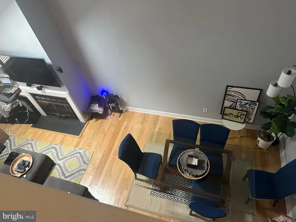 42 Rebecca Ct, Ewing, NJ 08628