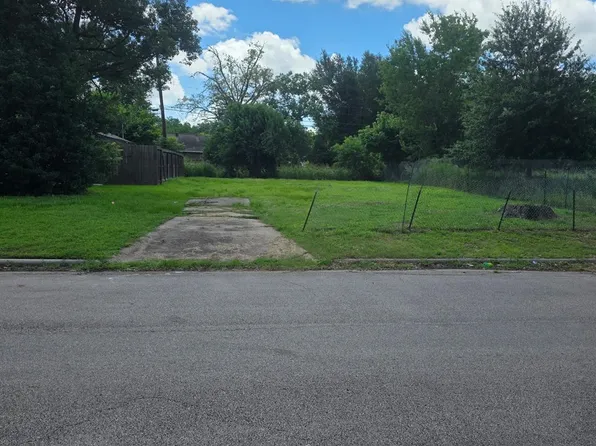 6615 Sherwood Dr, Houston, TX 77021
