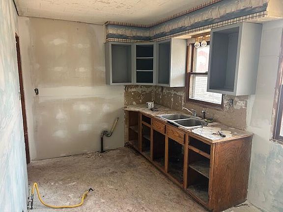 5th image of 6515 W Broomfield Rd