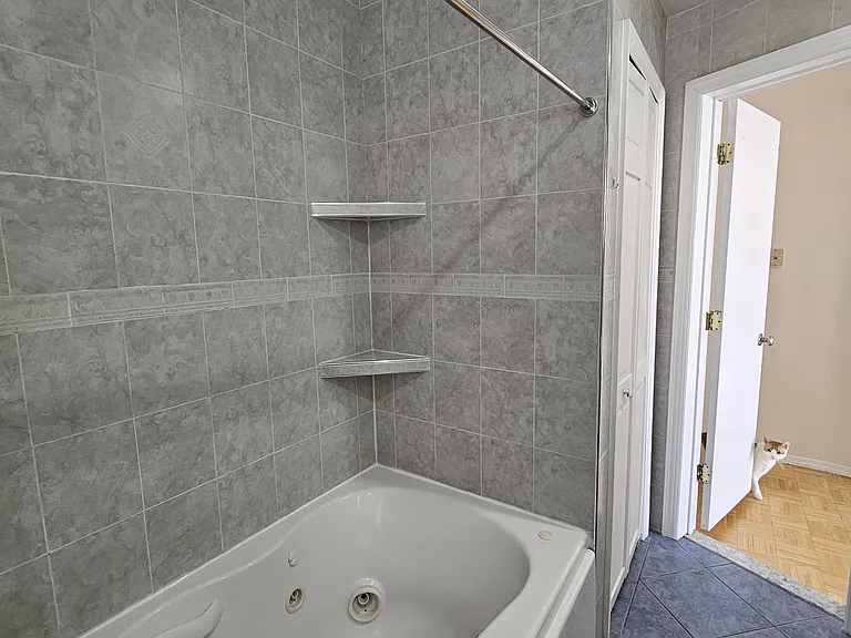 30 Newark Bay Ct #2 — Photo 22