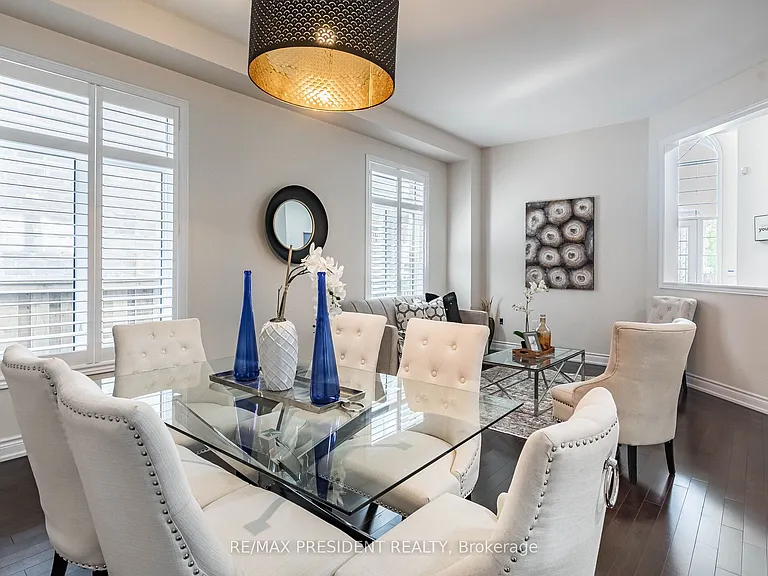 16 Monarch Dr — Photo 9