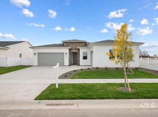 8716 S Wingspread Way, Meridian, ID 83642