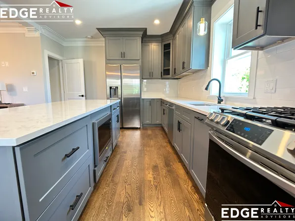 240 Palfrey St, Watertown, MA 02472