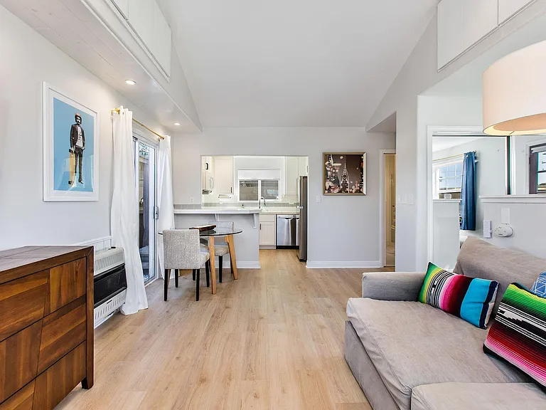 Guest unit Living Room