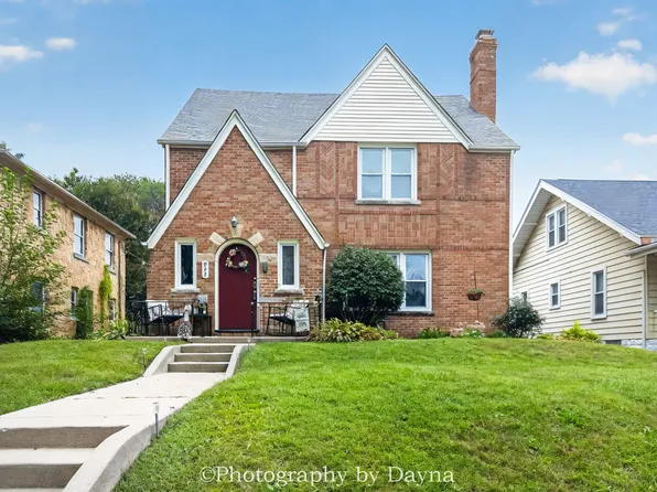 924 S Myrtle Ave, Kankakee, IL 60901