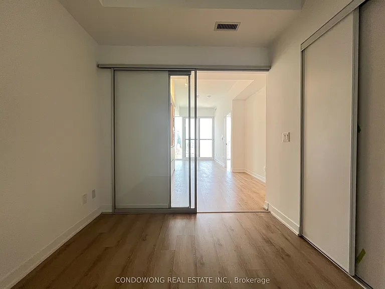 319 Jarvis St #2707 — Photo 9