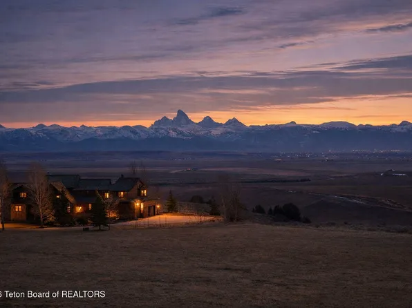 9035 River Rim Ranch Rd, Tetonia, ID 83452