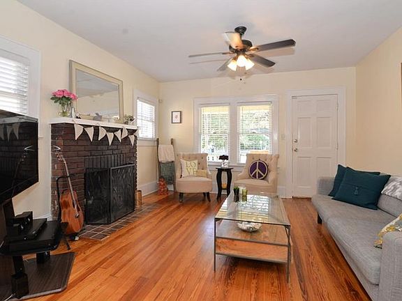 2nd image of 1421 E Amelia St