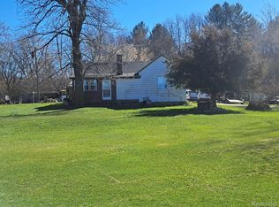 4970 Benton Rd, Belding, MI 48809