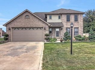 7565 E 104th Pl, Crown Pt, IN 46307