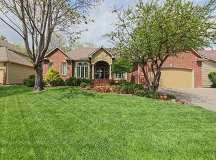 7806 W Meadow Knoll Cir, Wichita, KS 67205
