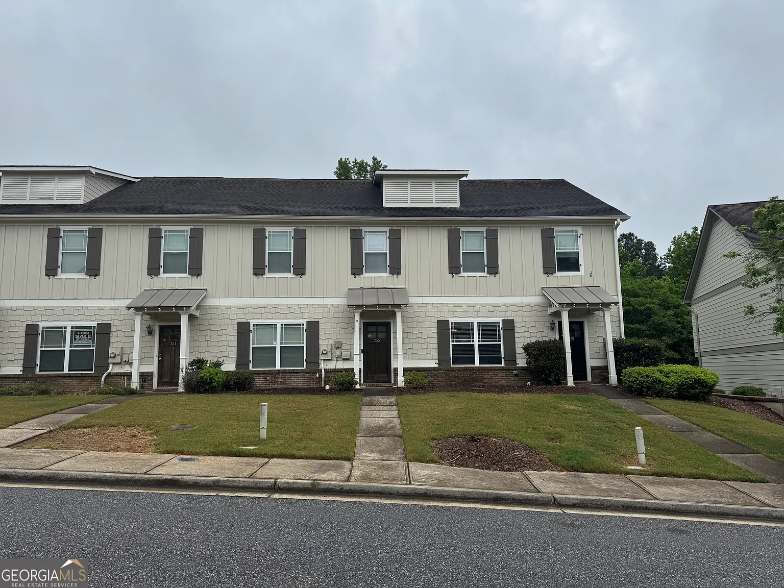 3 bed, 3.5 bath, 1518 sqft, $1,850 — Photo 3