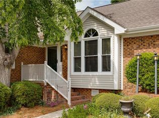 2034 Hearthwood Ct, Greensboro, NC 27407