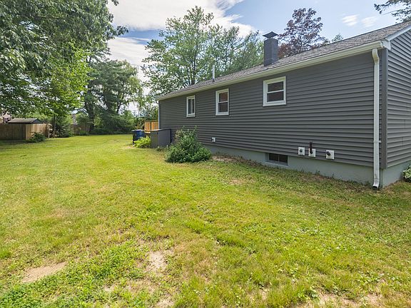 5th image of 27 Oriole Street