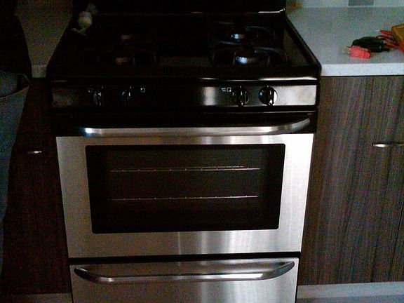 4th image of 23220 Vanowen St
