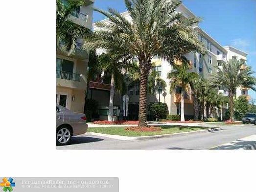 2nd image of 2421 NE 65th St APT 507