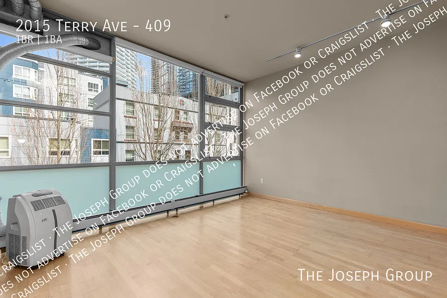 Photo 1 of 19 - 2015 Terry Ave #409 - Seattle, WA Primary Photo - 2015 Terry Ave #409