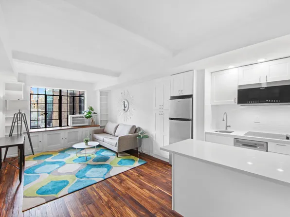 45 Tudor City Place image 1 of 13