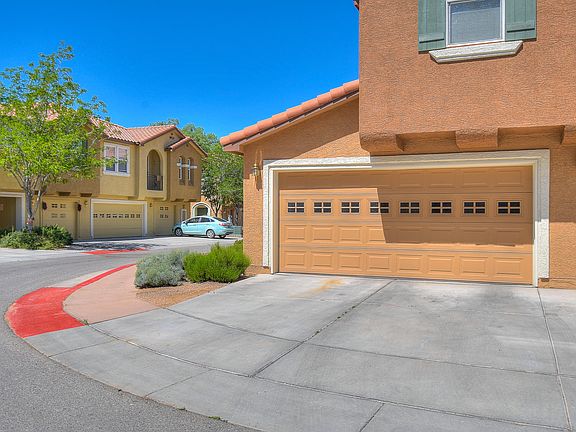 2nd image of 601 Menaul Blvd NE Unit 3402