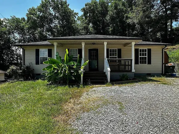 621 Latham Ave, Knoxville, TN 37920