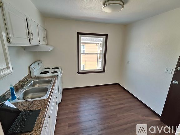 3rd image of 4636 W Howard Ave #4638