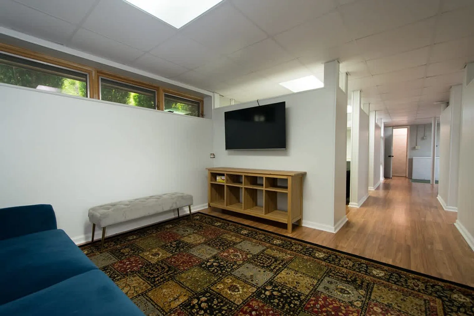 3 bed, 4.0 bath, 2723 sqft, $4,925 — Photo 4