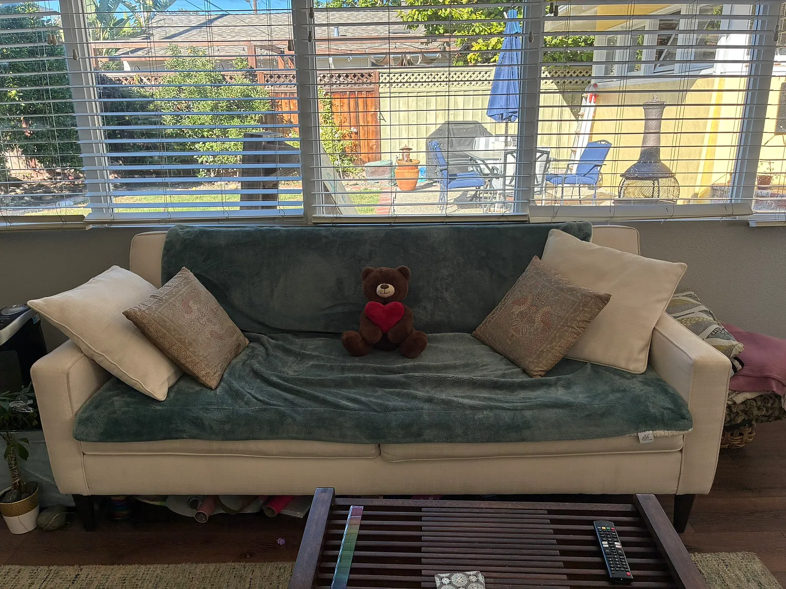 1 bed, 4500 sqft, $2,300 — Photo 4