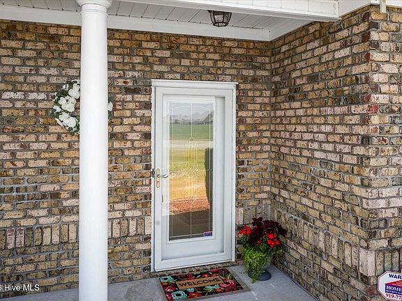5th image of 310 S Merganser Drive