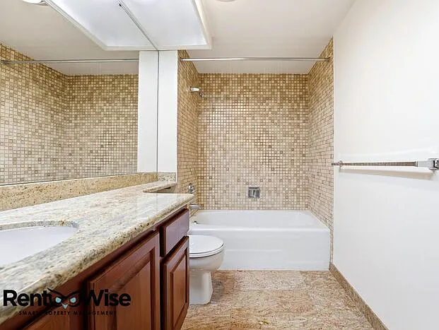 555 Laurel Ave #303 — Photo 51