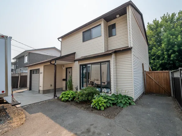 2621 Young Pl, Kamloops, BC V2B 8A4