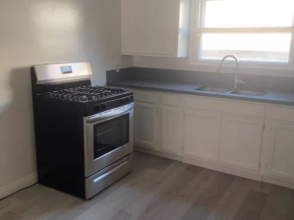 i444, 444 W Imperial Ave APT 3, El Segundo, CA 90245