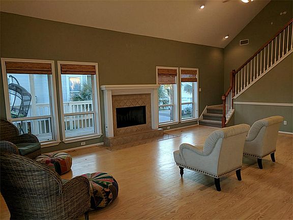 3rd image of 12821 E Camino Famoso