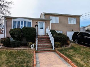 7 Davison Pl, Freeport, NY