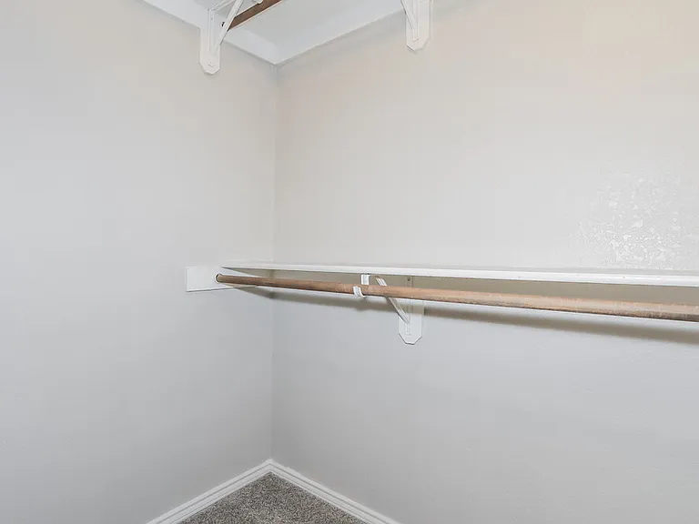 6936 Bentley Ave — Photo 11
