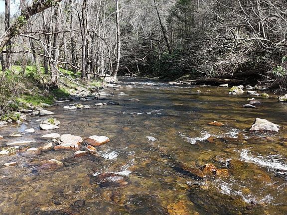 3rd image of 1770 Old 15th Rd