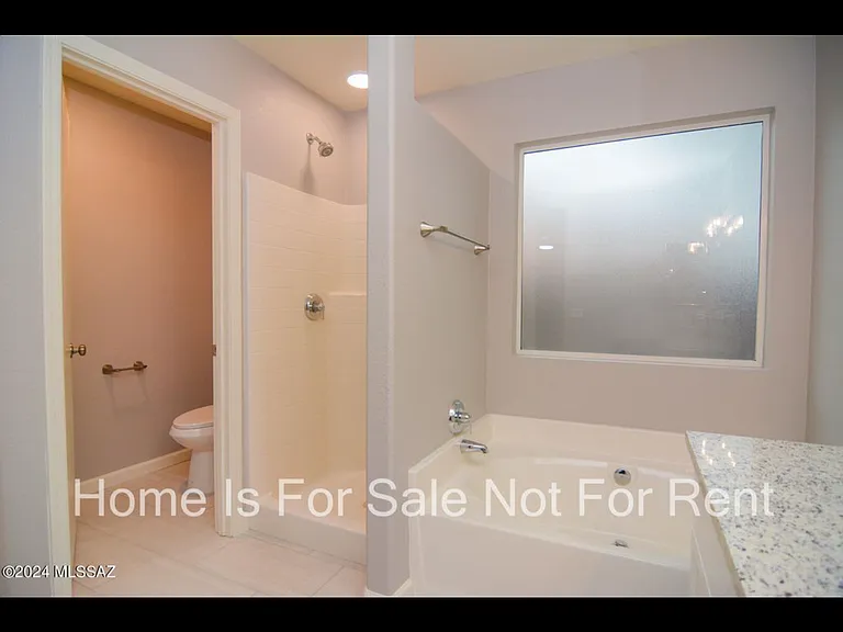 10038 E Moonstruck Way — Photo 12