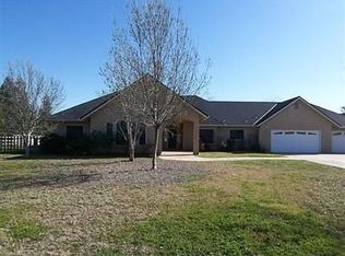 4644 N Smyrna Ave, Sanger, CA 93657