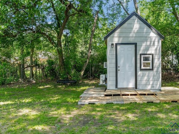 121 E Edgefield Ave, Longview, TX 75602