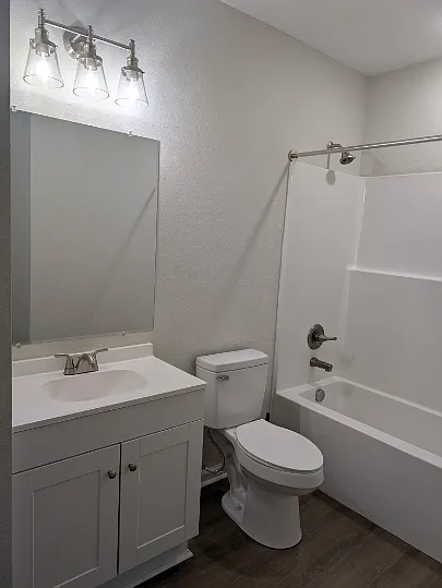 1106 S Mitchell St #V — Photo 6