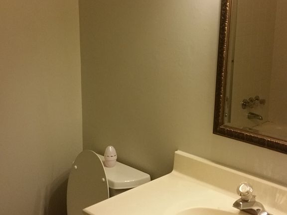5th image of 417 Normandy Dr