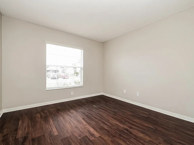 12845 Longcrest Dr — Photo 14