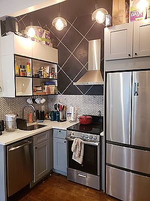 1st image of 85 Graham Ave #3E