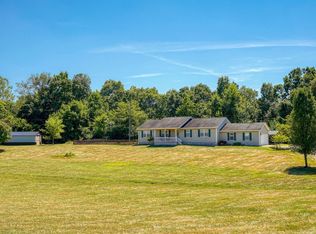 2600 Hickory Grove Rd, Oak Hill, OH 45656