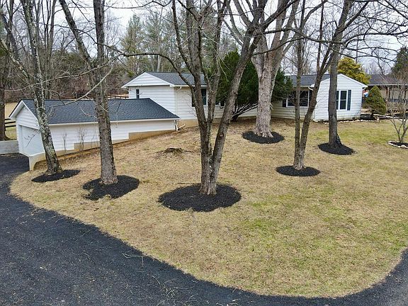 3rd image of 39362 Rickard Rd