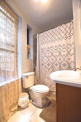 Rented by Bold New York | media 11