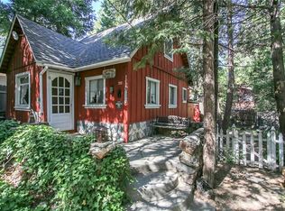 708 Forest Shade Dr, Crestline, CA 92325